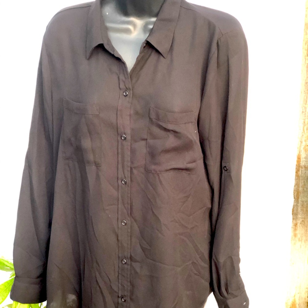 Light weight apt 9 sheer top